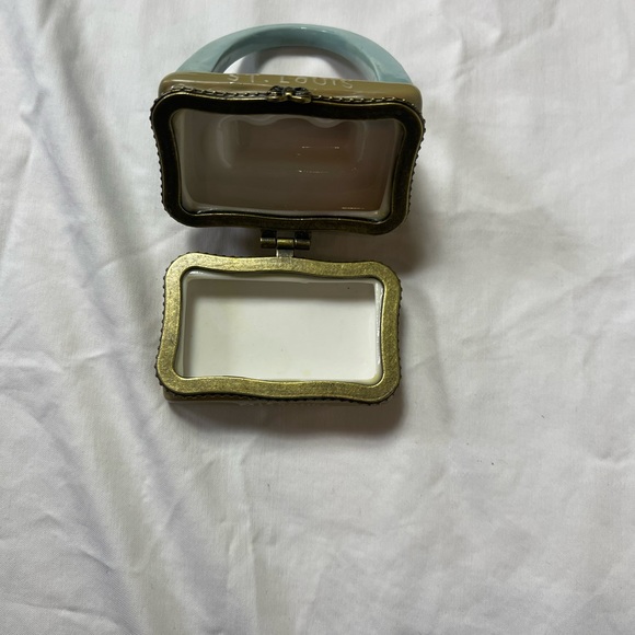 St Louis Missouri Gateway Arch Porcelain Hinged Trinket Box - Picture 3 of 5